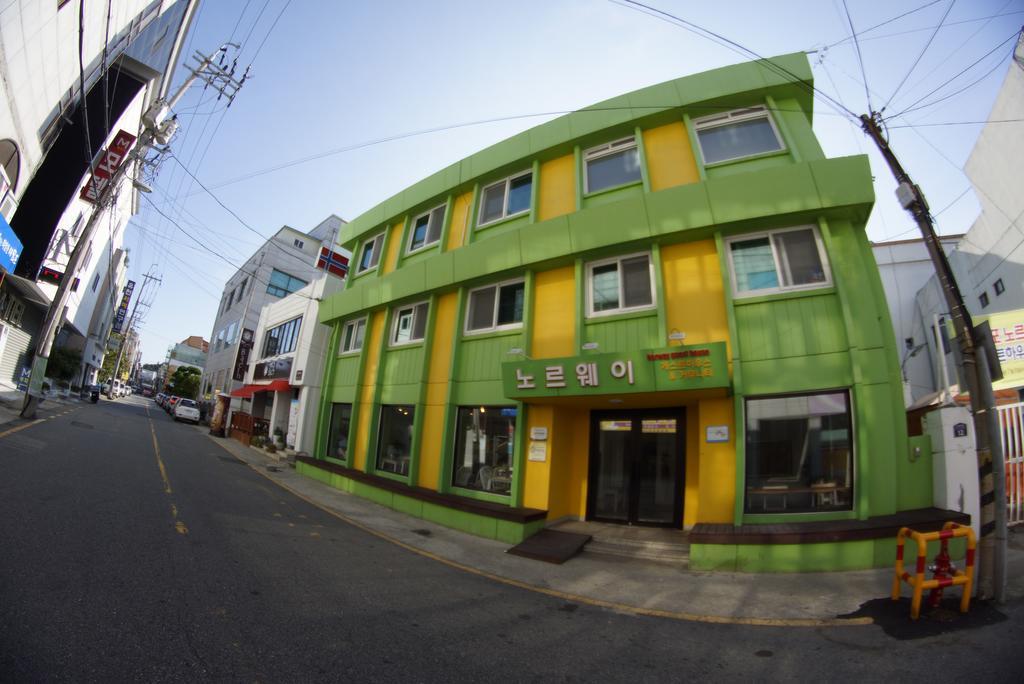 Mokpo Norway Guesthouse エクステリア 写真